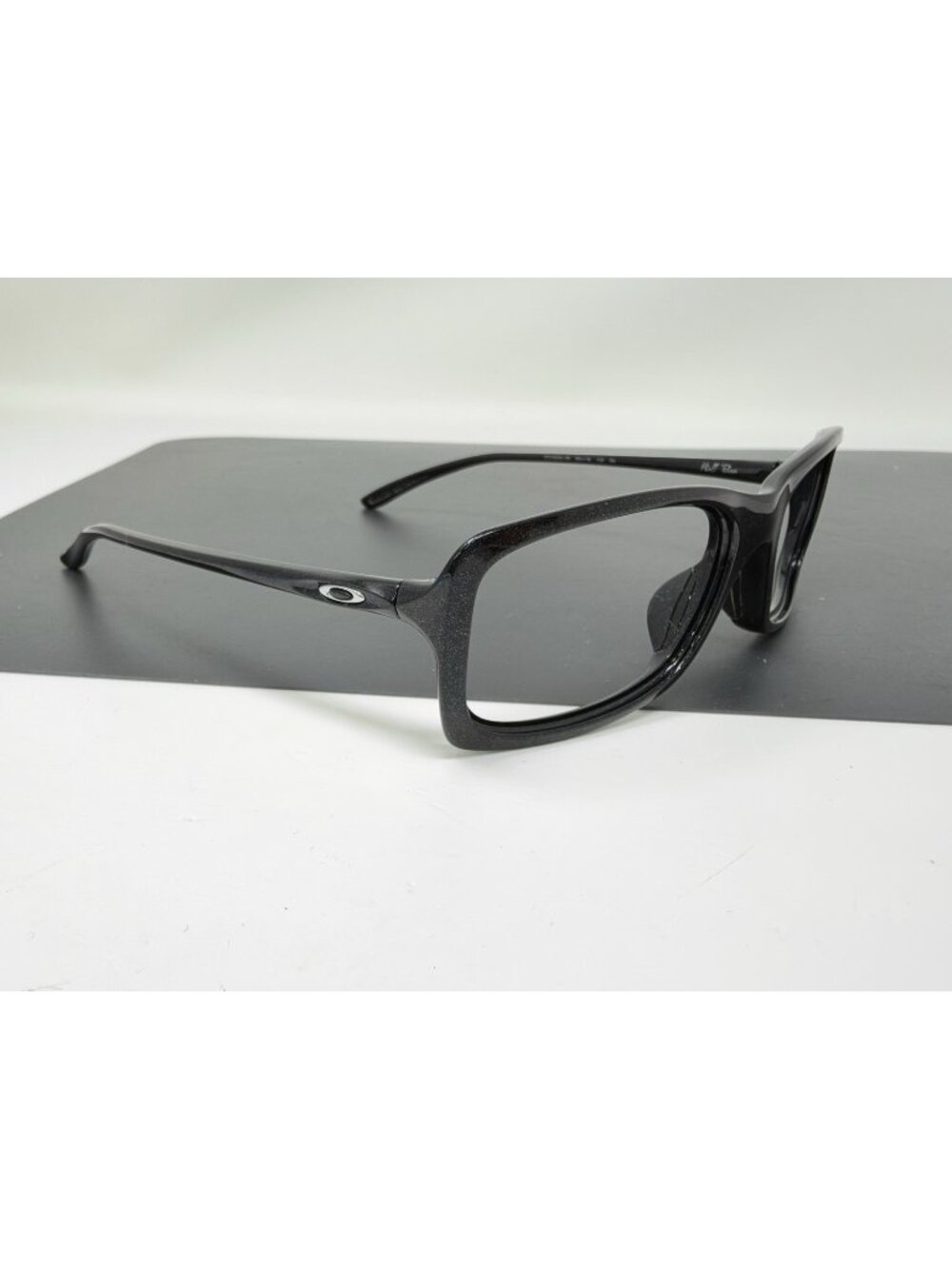 Oakley Hall Pass OO9203-05 Metallic Black Sunglasses Frames 56-16-135